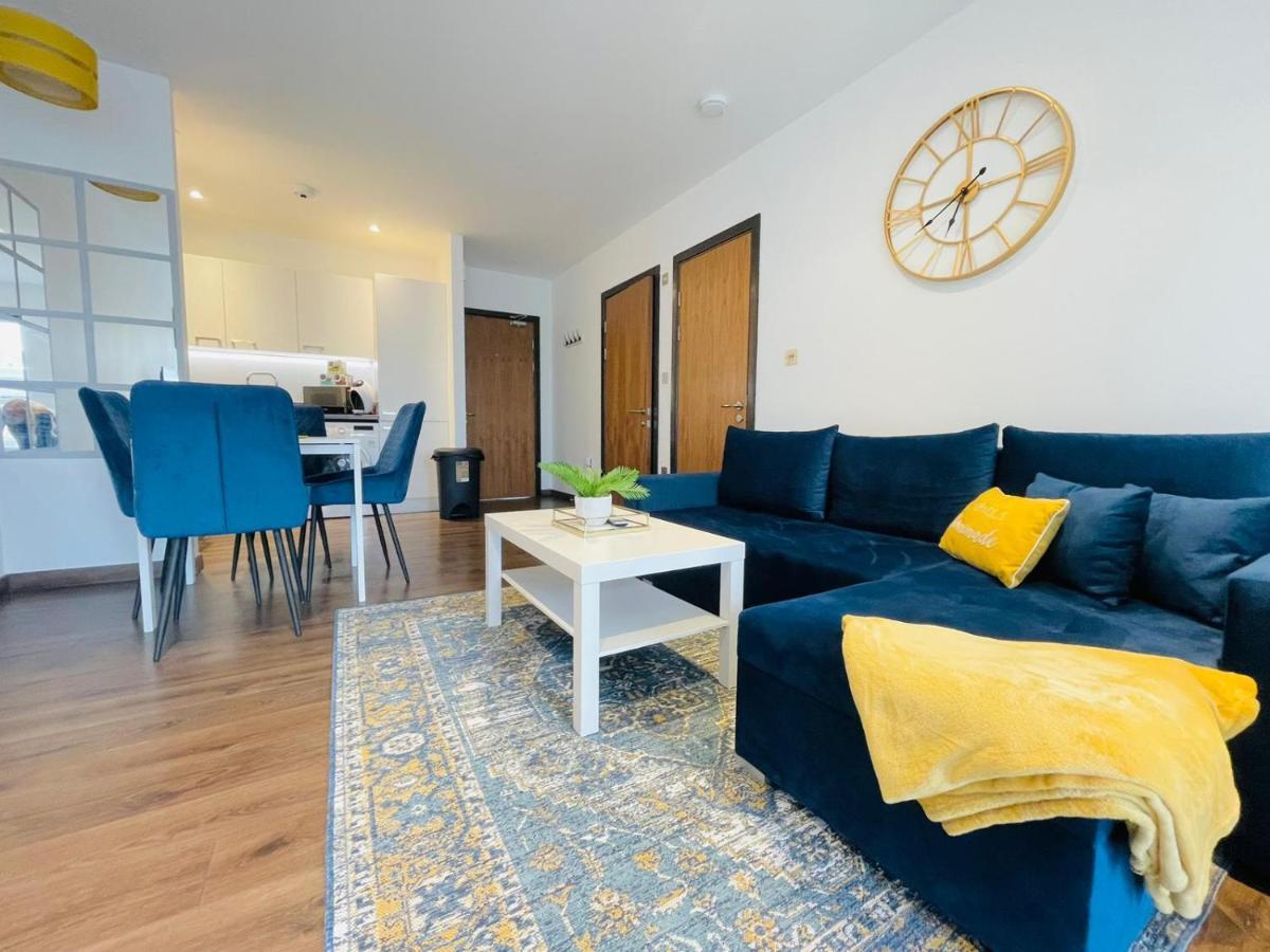 Park Street Apartment Luton By Hostaguest Luton (Bedfordshire) Exterior foto